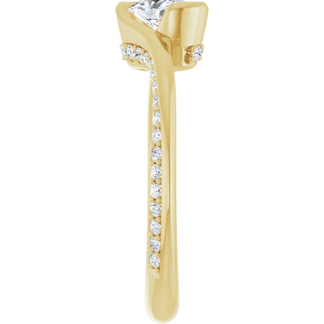 oval-14K Yellow gold