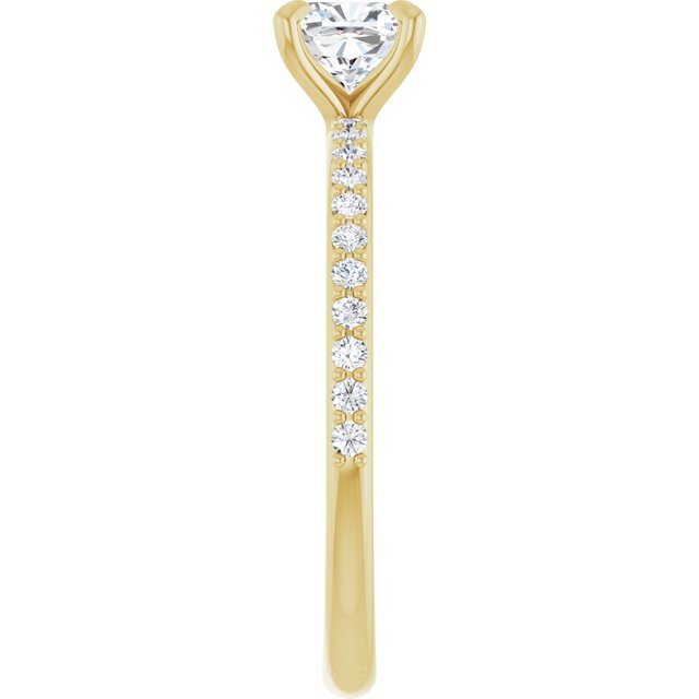 cushion-18K Yellow gold