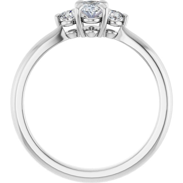 oval-18K White gold