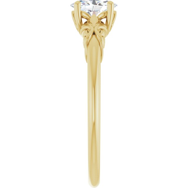 oval-10K Yellow gold