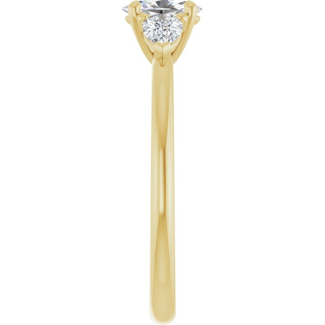 oval-14K Yellow gold
